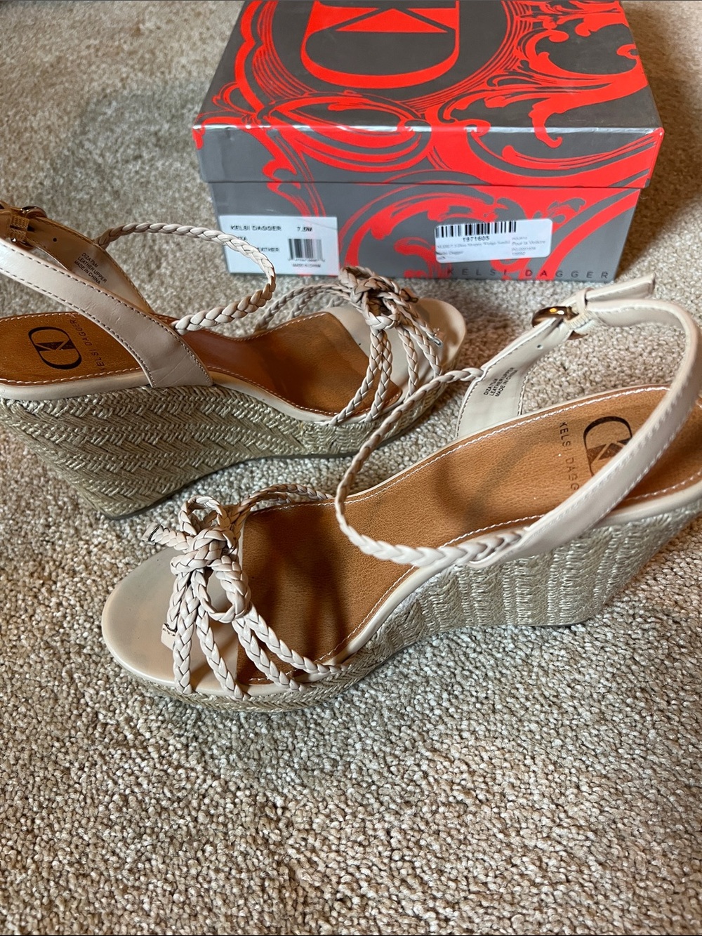 Kelsi Dagger Diza Beige Braided Espadrille Wedge Sandals 7.5. EUC